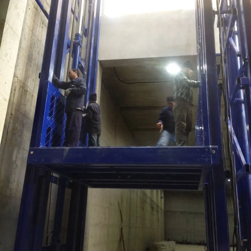 cargo lift installation2